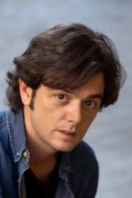Gerald B. Fillmore dans le rôle de Abel Aguado
