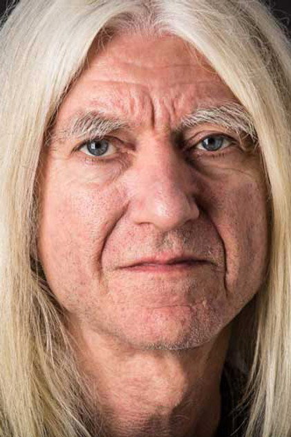 Steve Godin como Neighbour