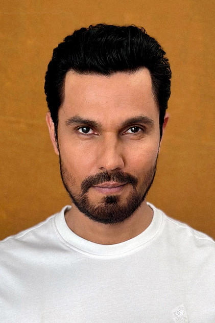 Randeep Hooda como Saju