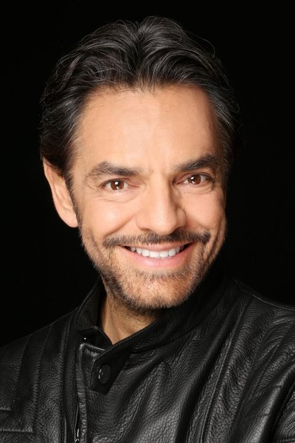 Eugenio Derbez como Antonio Flores