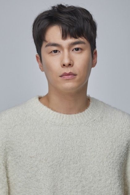 Lee Jae-won dans le rôle de Ahn Gi-jun