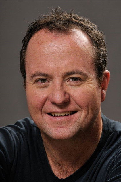 Jacques Gombault como Strydom