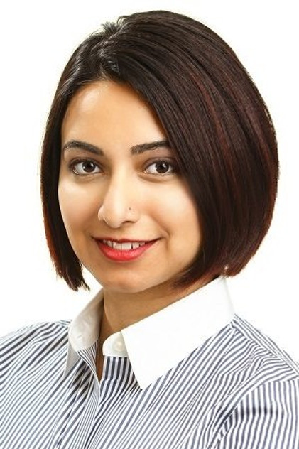 Nayyera Haq as Correspondent