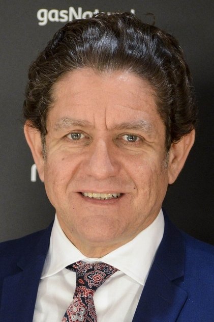 Pedro Casablanc as Carpenter