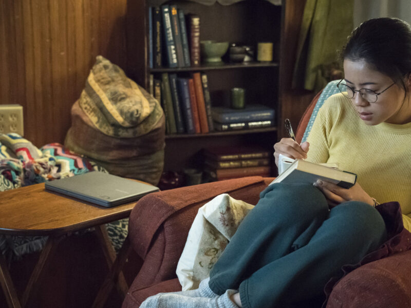 The Half of It: un amor triangular que se queda corto