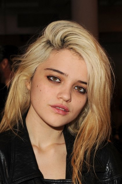 Sky Ferreira as Stacy
