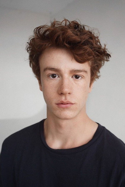 Jonas Holdenrieder as Jacob