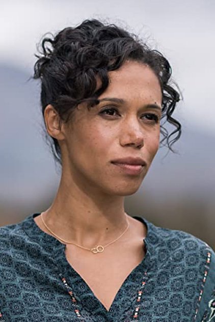 Vinette Robinson as Carly