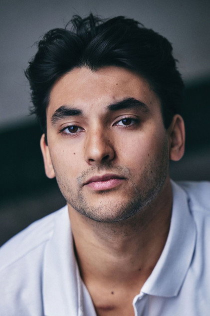 Govinda Cholleti as German Stranger