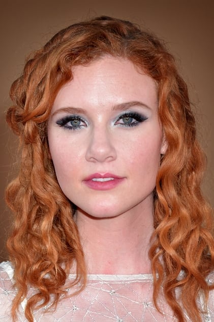 Madisen Beaty como Bethany