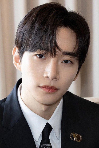 Lee Jun-ho as Gu Won