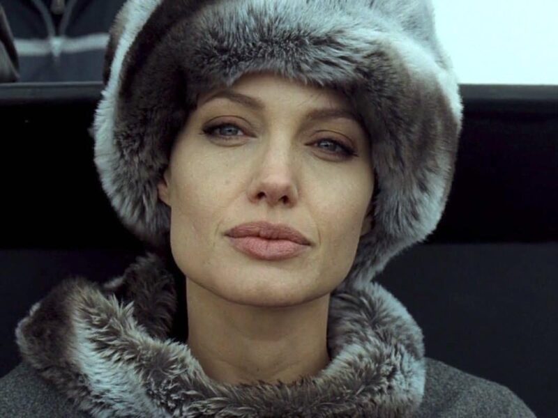 Angelina Jolie: a realizadora que a fama não deixou ver durante uma década