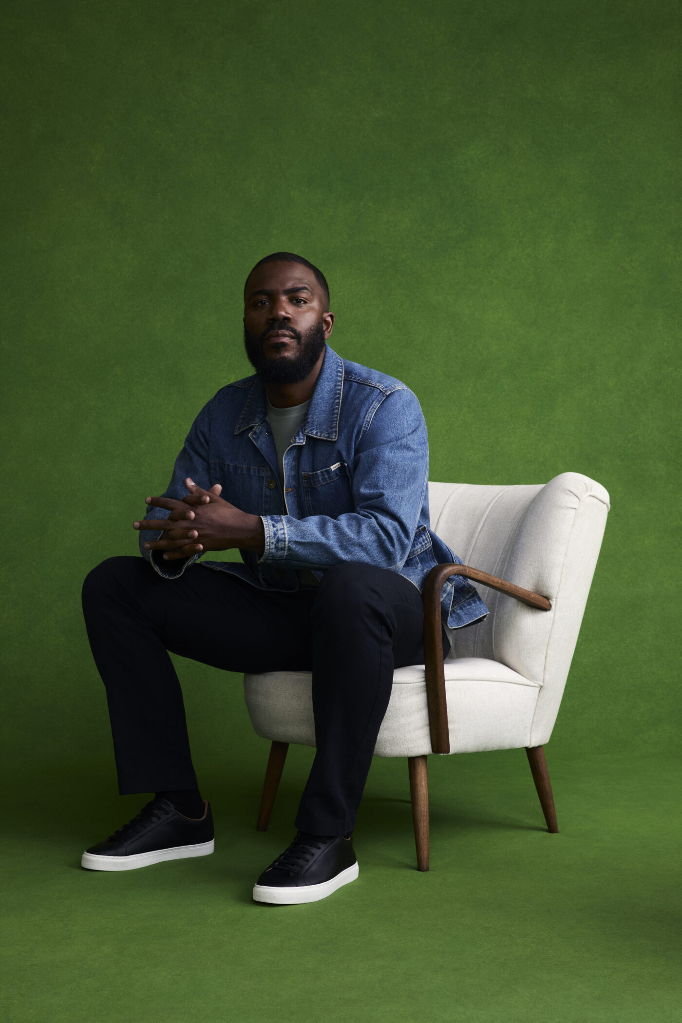 Big Chicken : Le complot de la malbouffe sur Netflix — Mo Gilligan rejoint le club des documentaristes qui font de leur corps une preuve