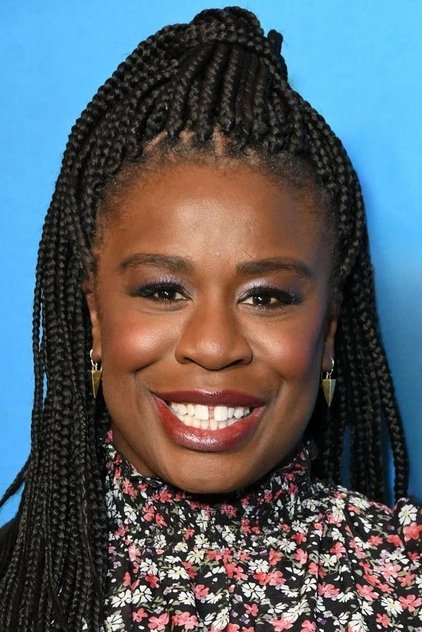 Uzo Aduba como Alisha Hawthorne (voice)