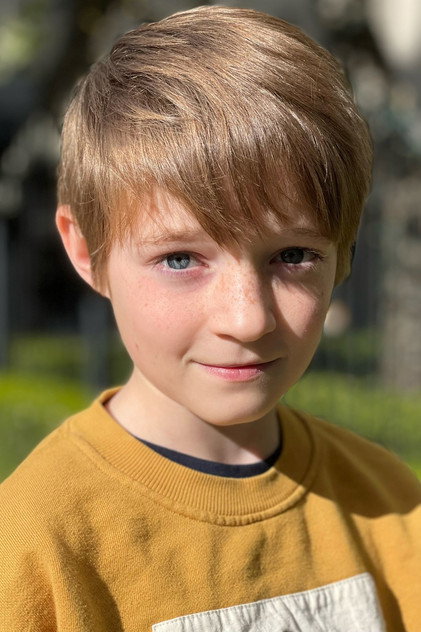 Kesler Talbot como Billy