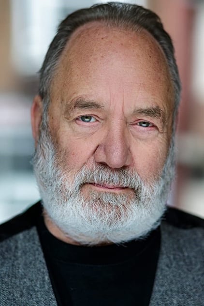 Constantine Gregory as Driver Curtis