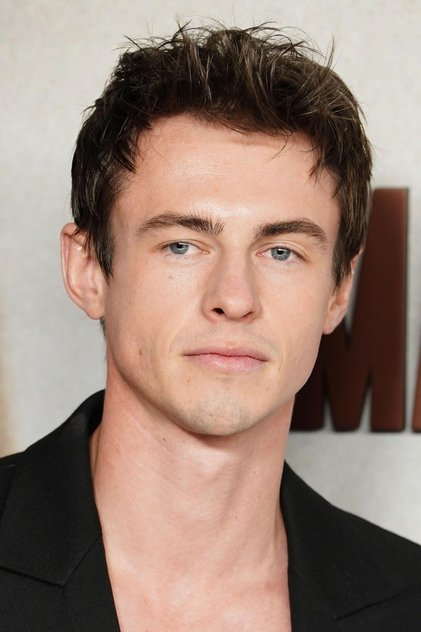 Ben Radcliffe nel ruolo di Freddie