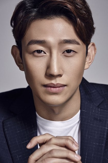 강기영 como Taepung