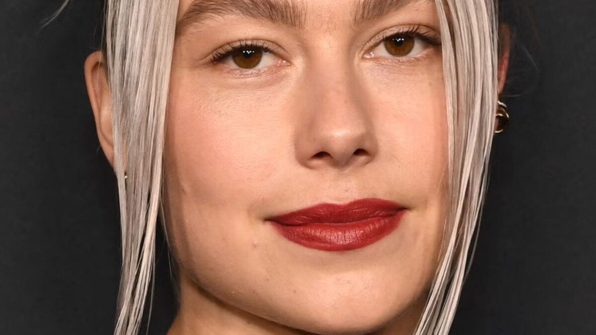 Phoebe Bridgers lanza Lost Boys y anuncia álbum seis años después de Punisher