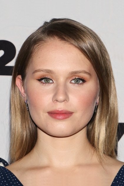 Eliza Scanlen como Lenora Laferty