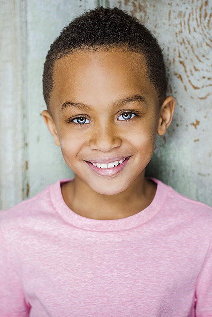 Isaiah Rockcliffe como Ty