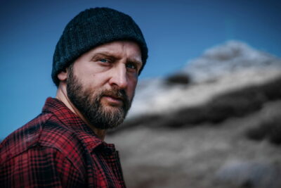 Detective Forst (2024). Série sur Netflix : Un thriller dans la neige, mystères et meurtres