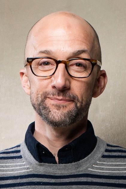 Jim Rash como Flight Attendant
