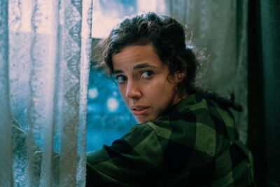 No one gets out alive: un inicio prometedor ahogado en clichés