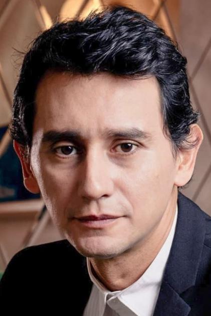 Carlos-Manuel Vesga 役 Francisco 'El Flaco' Marulanda