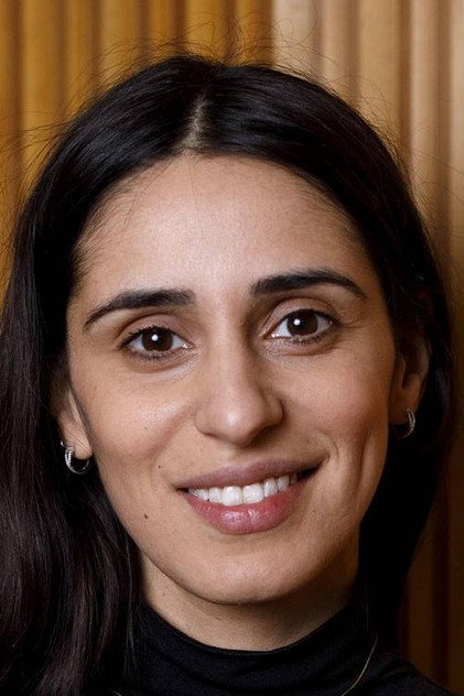 Maryam Zaree as Eva Mailand