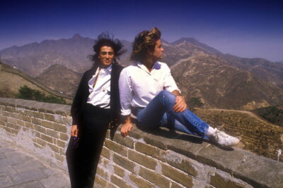 Wham! 10 Days in China reconstrói a turnê chinesa de 1985 que já tinha virado um filme engavetado