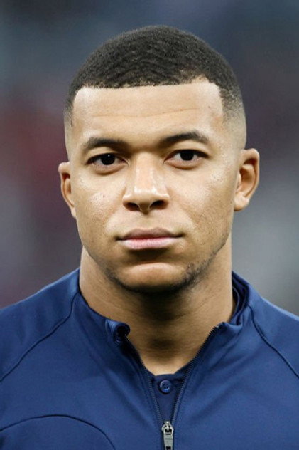 Kylian Mbappé în rolul Self