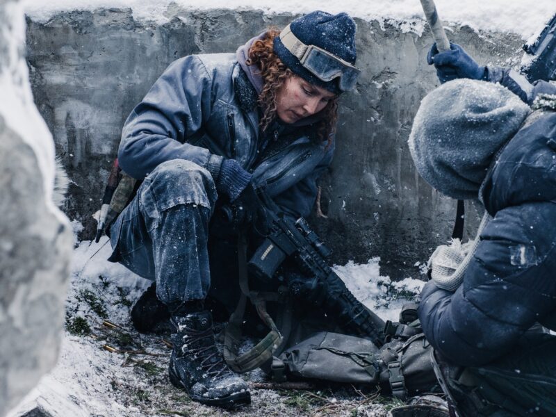 Black Crab: A Frozen Survival Thriller with Flawed Execution
