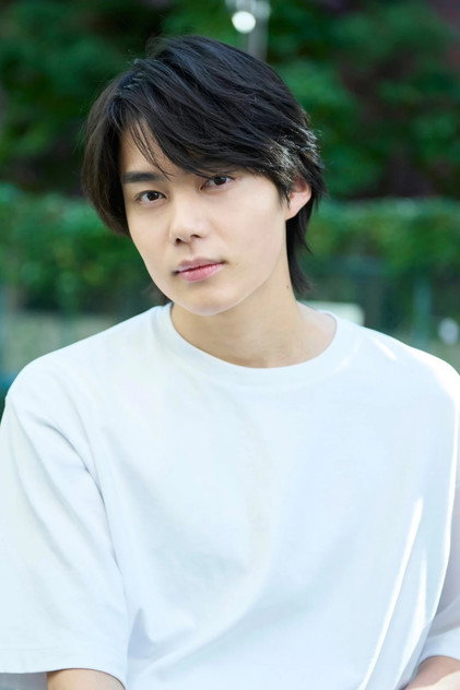 今井竜太郎 como Baku Yorozu / Kamen Rider ZEZTZ