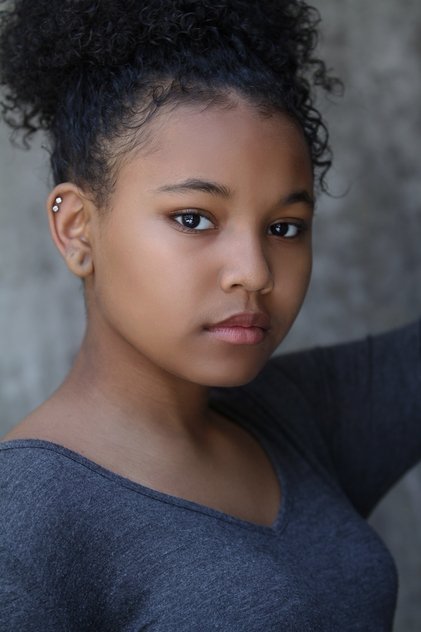 Ariana Neal as Jess Lewis