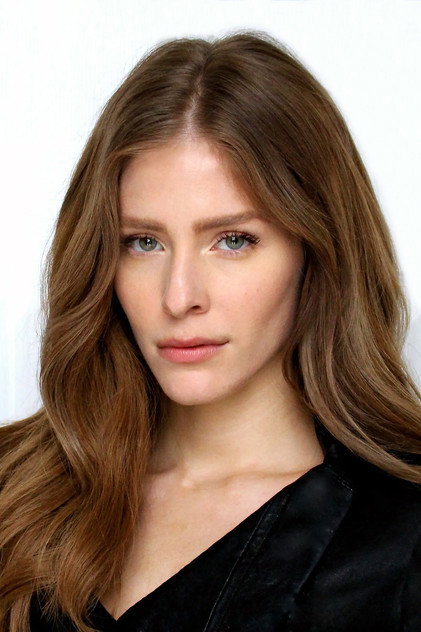 Jordan Claire Robbins as Doreen