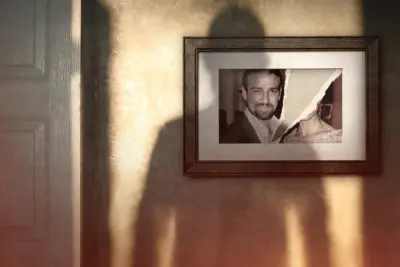 The Last Hours of Mario Biondo: promete profundidad pero se queda en superficialidad