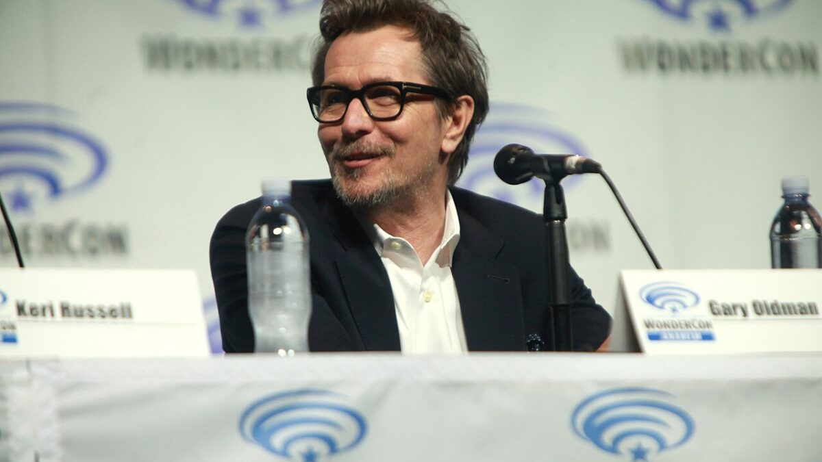 Gary Oldman en el nuevo mercado de TIFF: el ‘visionario’ que se ganó la palabra detrás de la cámara