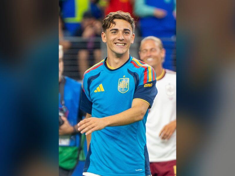 Gavi: campeão do mundo aos 21 anos com a Espanha, à espera do lugar de titular