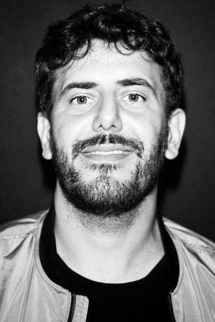 Martín Garabal como El Oso