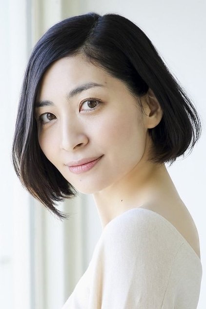 Maaya Sakamoto como Shiro (voice)