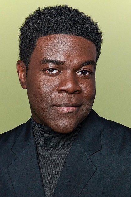 Sam Richardson as Seth Novacelik