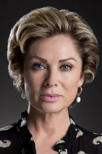 Leticia Calderón dans le rôle de Nora Arango de Huizar