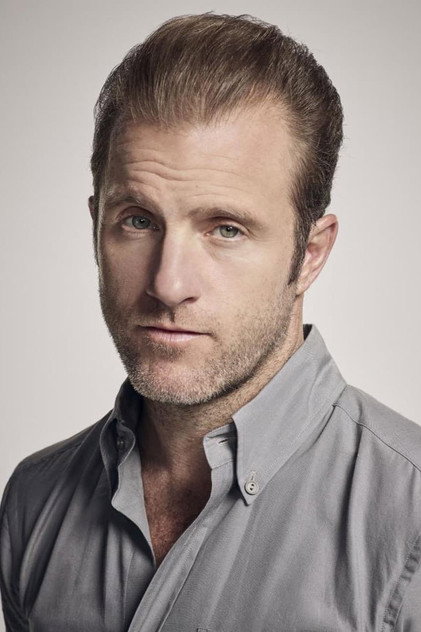 Scott Caan as Jackie Powers