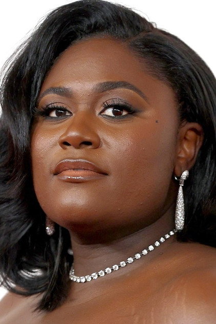 Danielle Brooks como Sofia