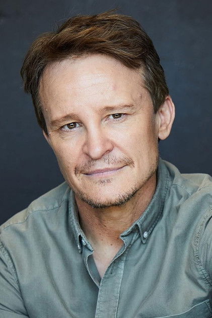 Damon Herriman as Monty Smith-Gregg