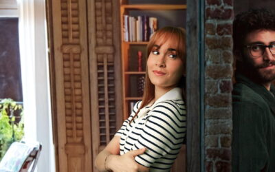 ‘우린 벽 있는 사이’ (2024) 넷플릭스에서의 영화: 봄을 맞이하는 로맨틱 코미디