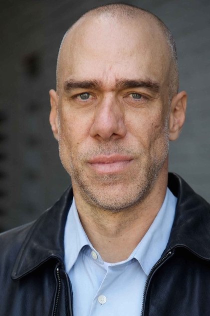 David Figlioli as Becker