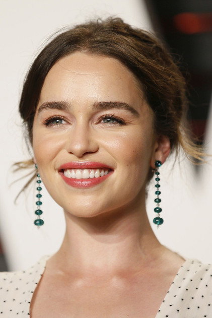Emilia Clarke como G'iah