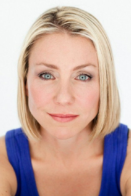 Nicola Hanekom as Marie Smit
